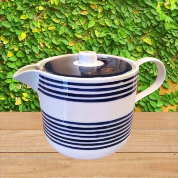 Kate Spade Lenox Charlotte Street White Blue Porcelain Tea Pot & Pink KS Box NWT - Picture 3 of 16